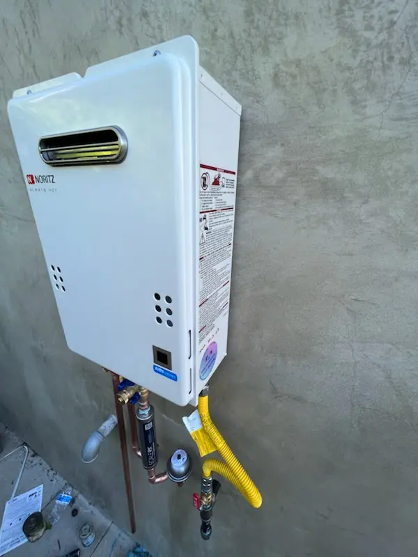 Tankless water heater installation for Aladdin City homes